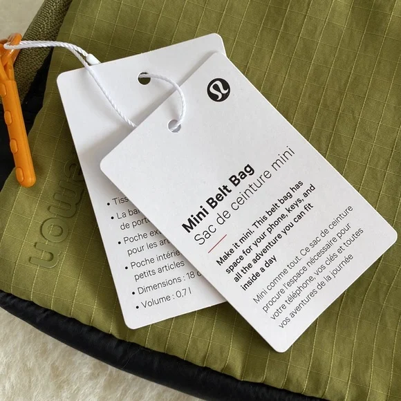 ❤️ Lululemon Mini Belt Bag Bronze Green/Black NWT - Picture 4 of 9